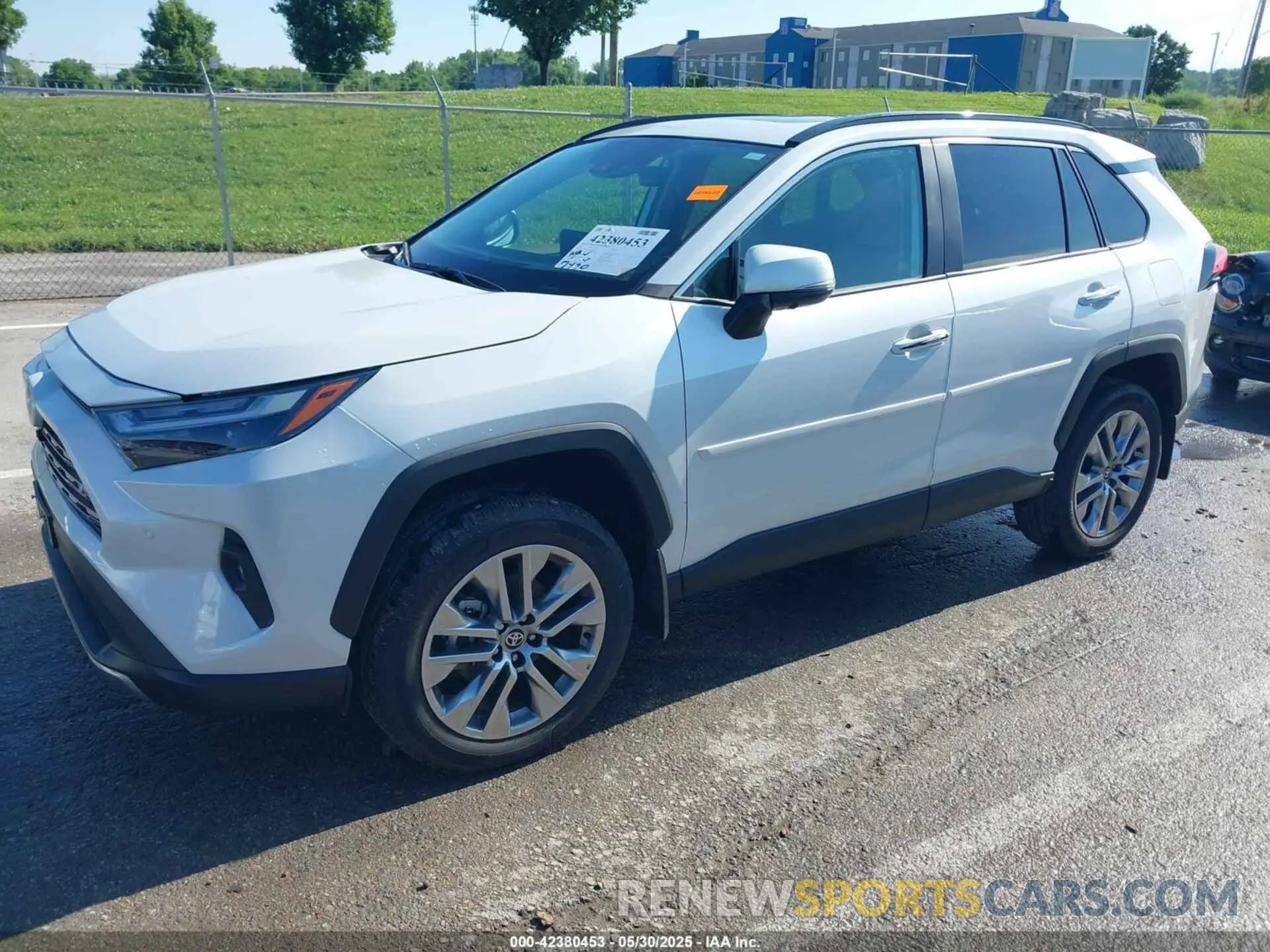 2 Photograph of a damaged car 2T3N1RFV5RW451024 TOYOTA RAV4 2024