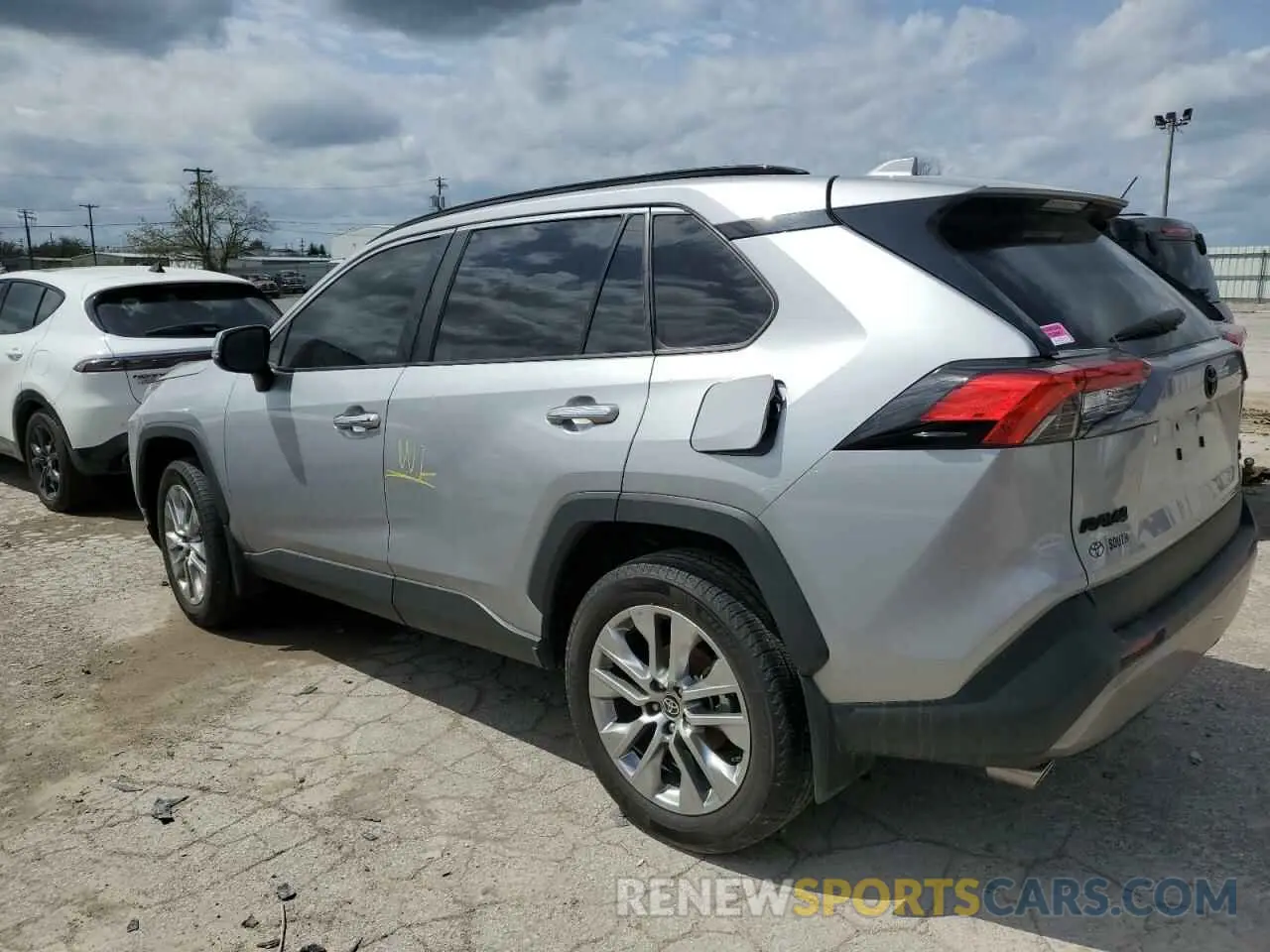 2 Photograph of a damaged car 2T3N1RFVXRW470488 TOYOTA RAV4 2024