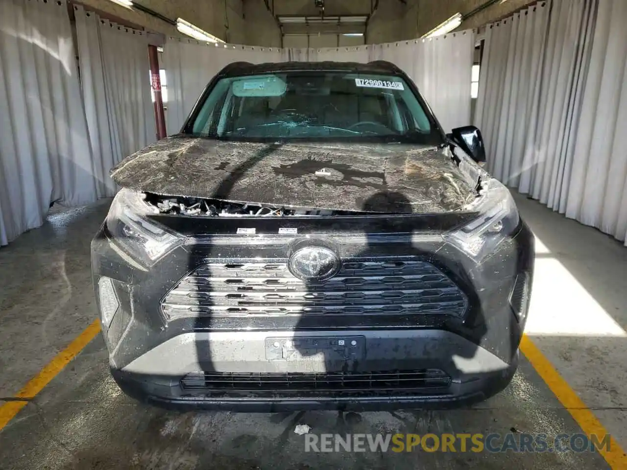 5 Photograph of a damaged car 2T3P1RFV0RC411962 TOYOTA RAV4 2024