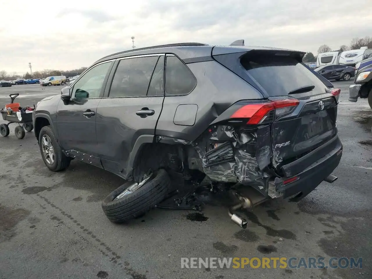 2 Photograph of a damaged car 2T3P1RFV0RC420385 TOYOTA RAV4 2024