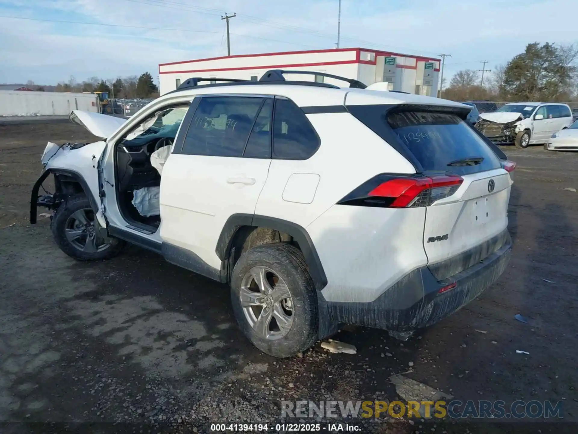 3 Photograph of a damaged car 2T3P1RFV0RC447702 TOYOTA RAV4 2024