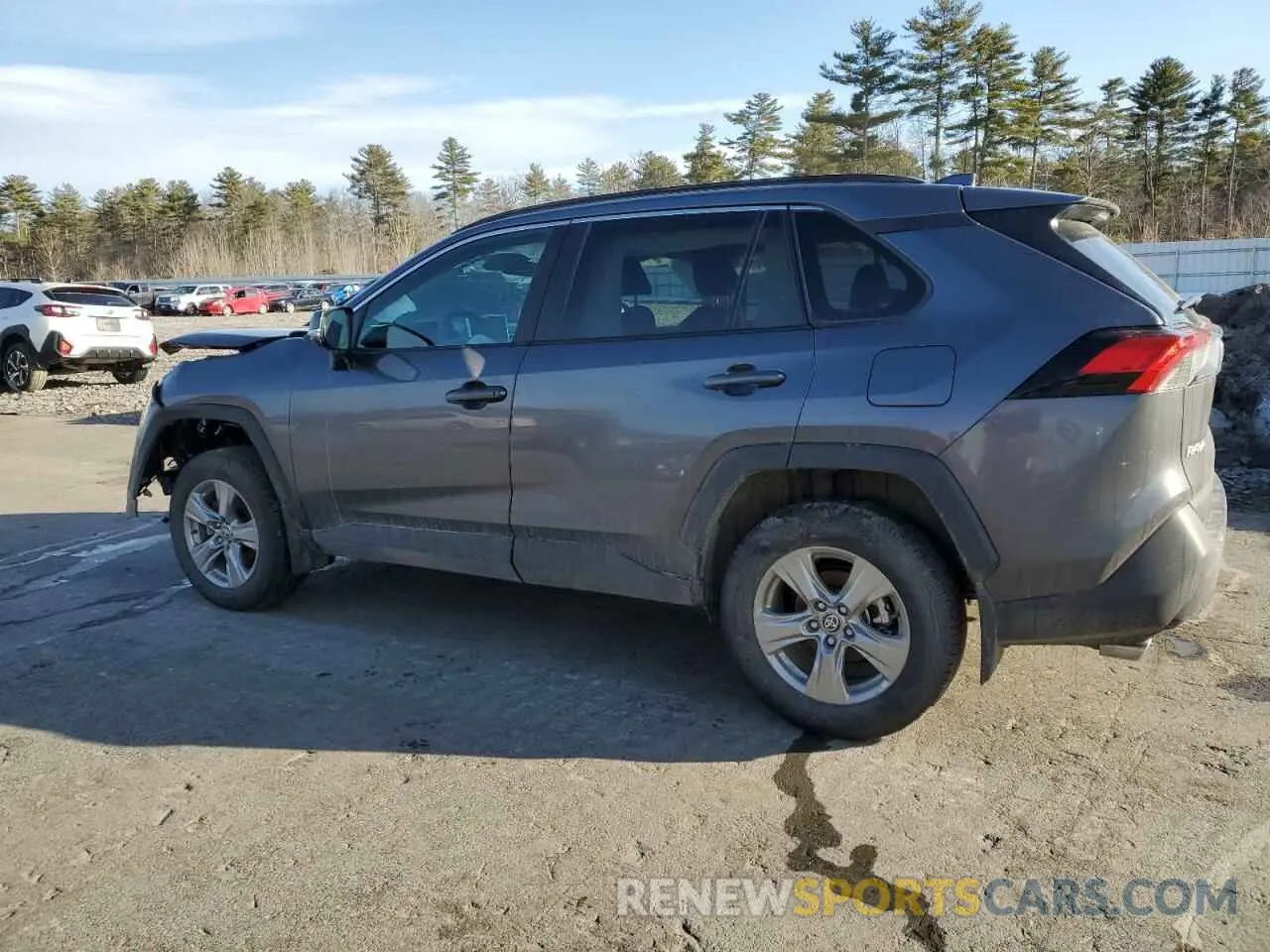 2 Photograph of a damaged car 2T3P1RFV0RC449191 TOYOTA RAV4 2024