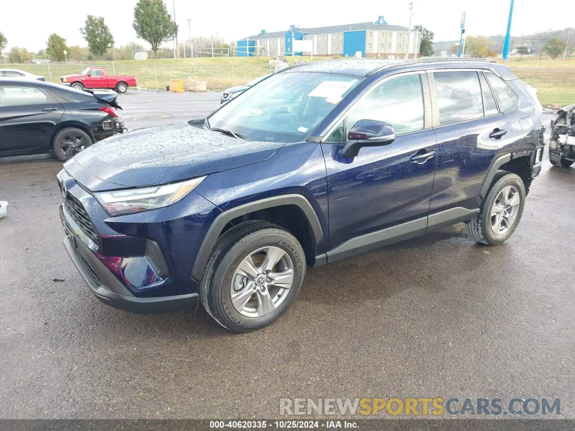 2 Photograph of a damaged car 2T3P1RFV0RW409160 TOYOTA RAV4 2024