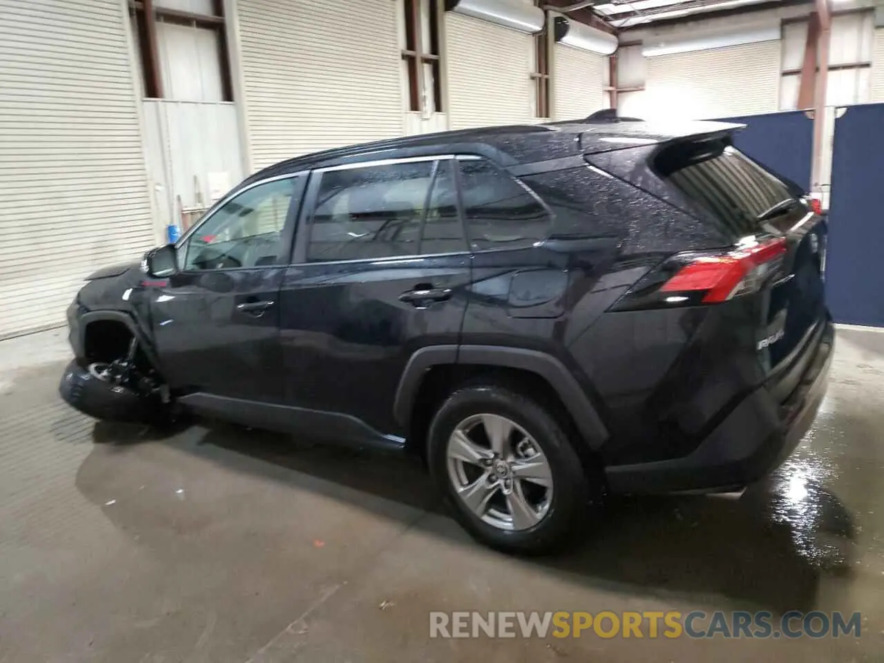 2 Photograph of a damaged car 2T3P1RFV0RW428243 TOYOTA RAV4 2024