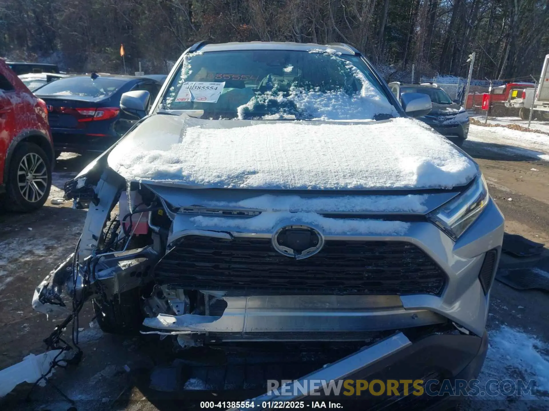 11 Photograph of a damaged car 2T3P1RFV0RW474784 TOYOTA RAV4 2024