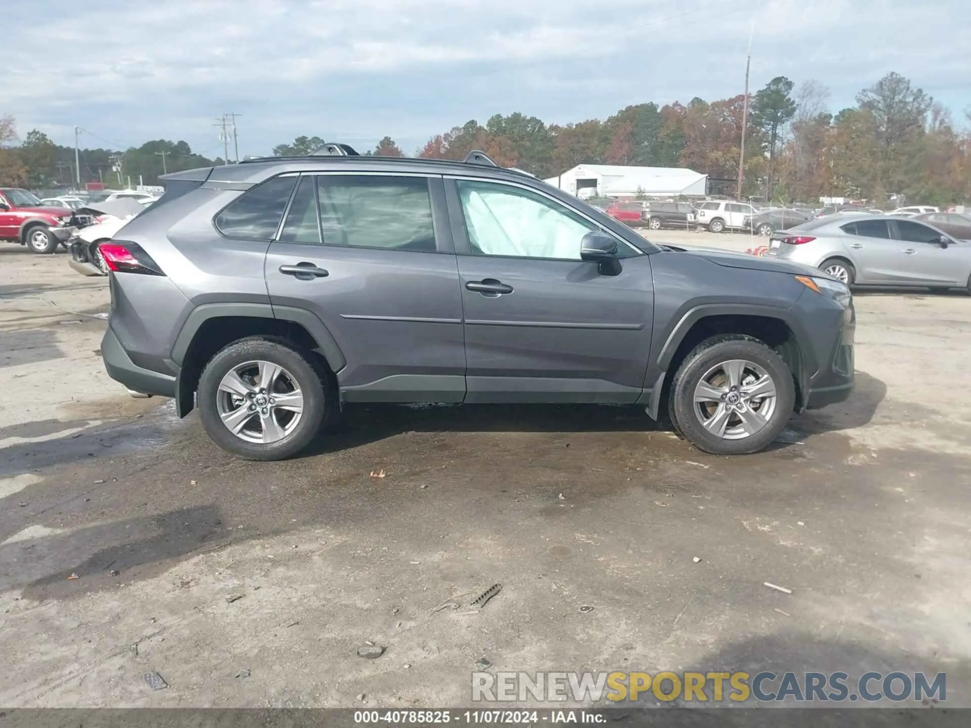 12 Photograph of a damaged car 2T3P1RFV1RC408780 TOYOTA RAV4 2024