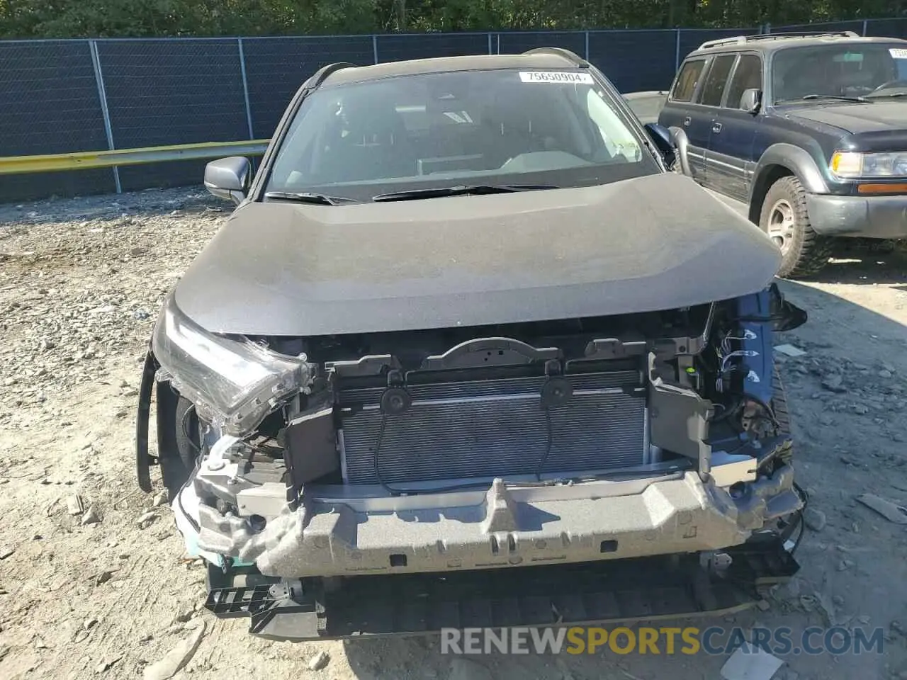 5 Photograph of a damaged car 2T3P1RFV1RC427961 TOYOTA RAV4 2024