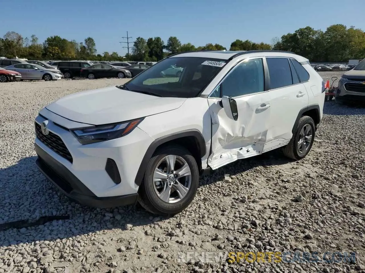 1 Photograph of a damaged car 2T3P1RFV1RW413377 TOYOTA RAV4 2024