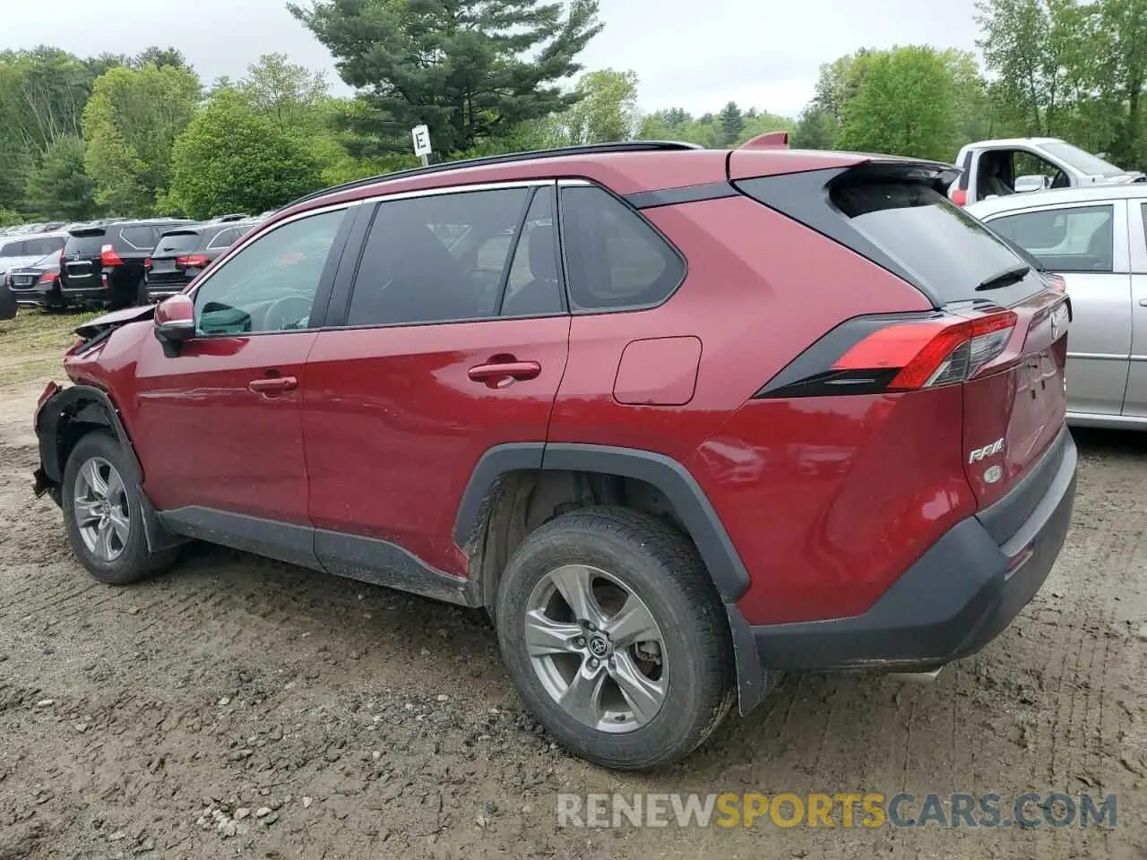 2 Photograph of a damaged car 2T3P1RFV1RW422211 TOYOTA RAV4 2024