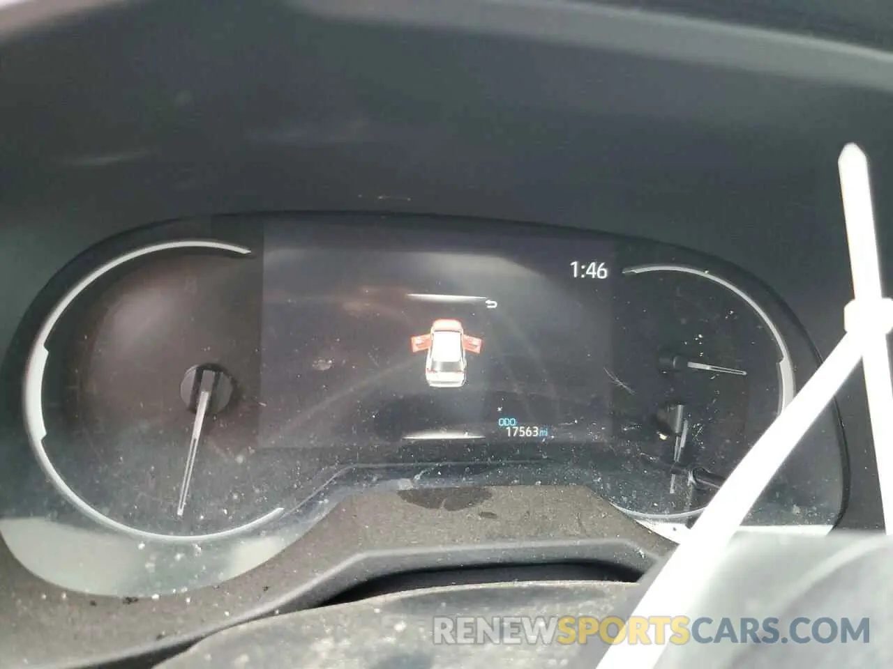 9 Photograph of a damaged car 2T3P1RFV1RW422211 TOYOTA RAV4 2024