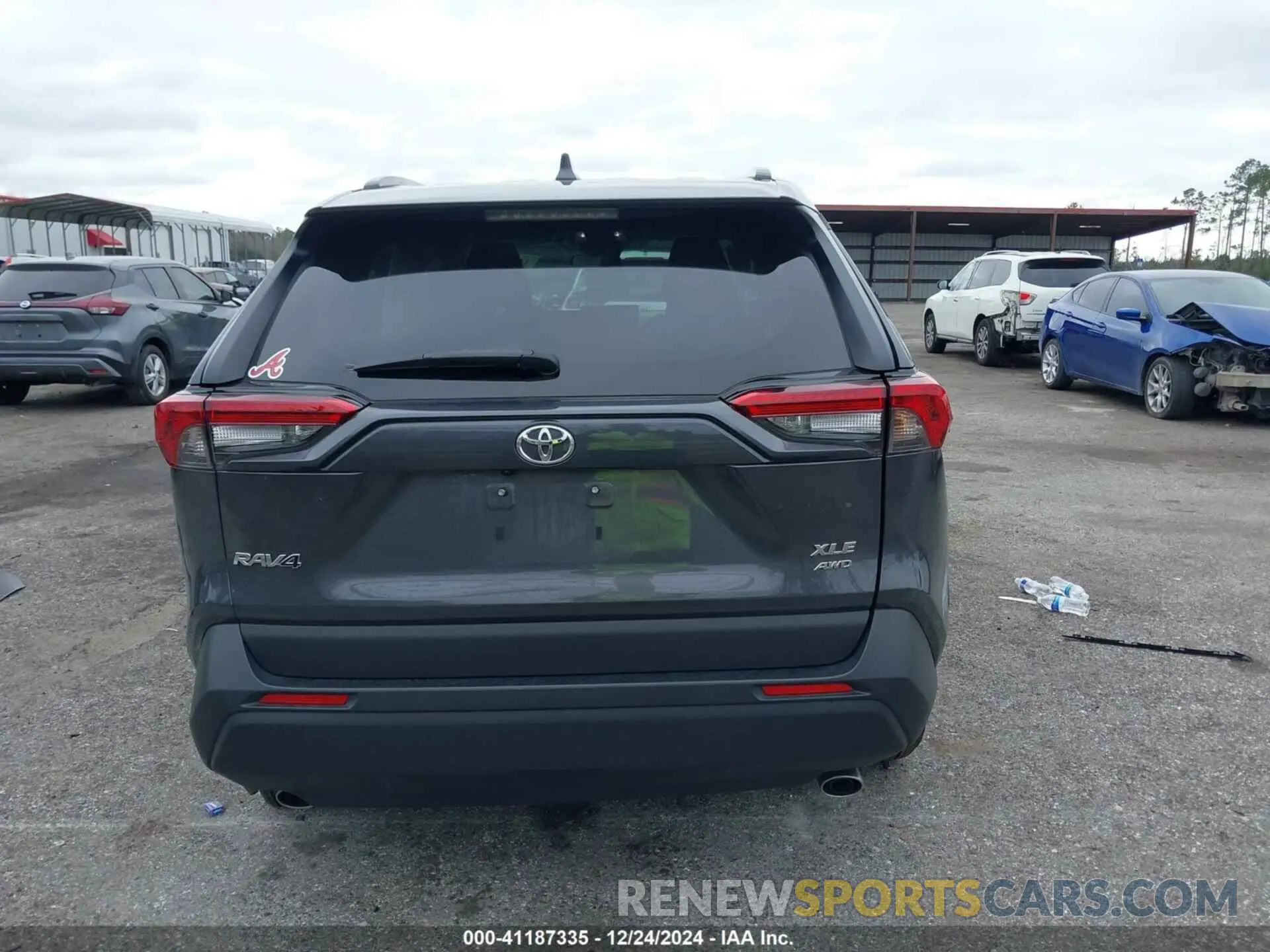 16 Photograph of a damaged car 2T3P1RFV1RW422693 TOYOTA RAV4 2024