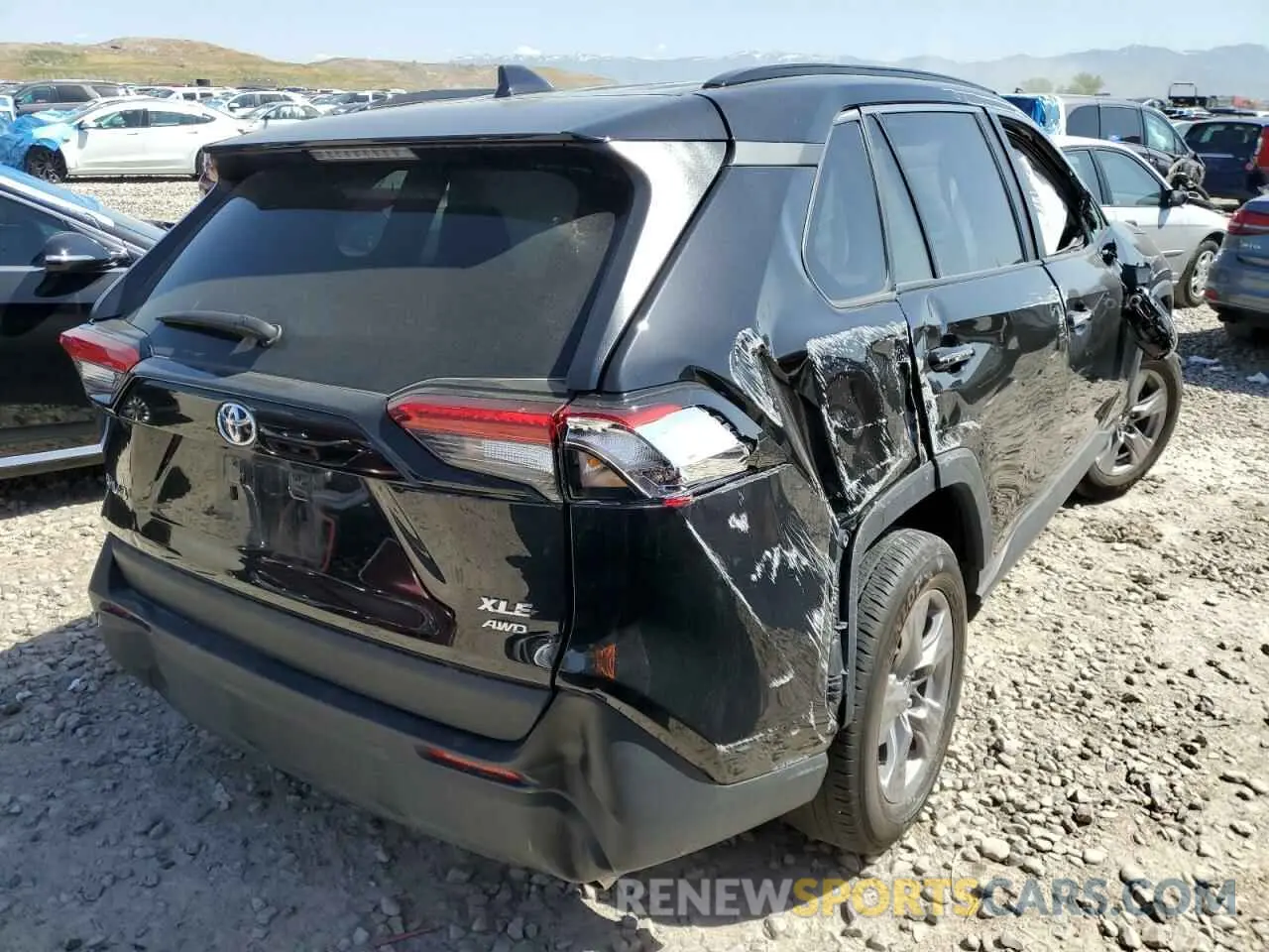 3 Photograph of a damaged car 2T3P1RFV2RC407413 TOYOTA RAV4 2024
