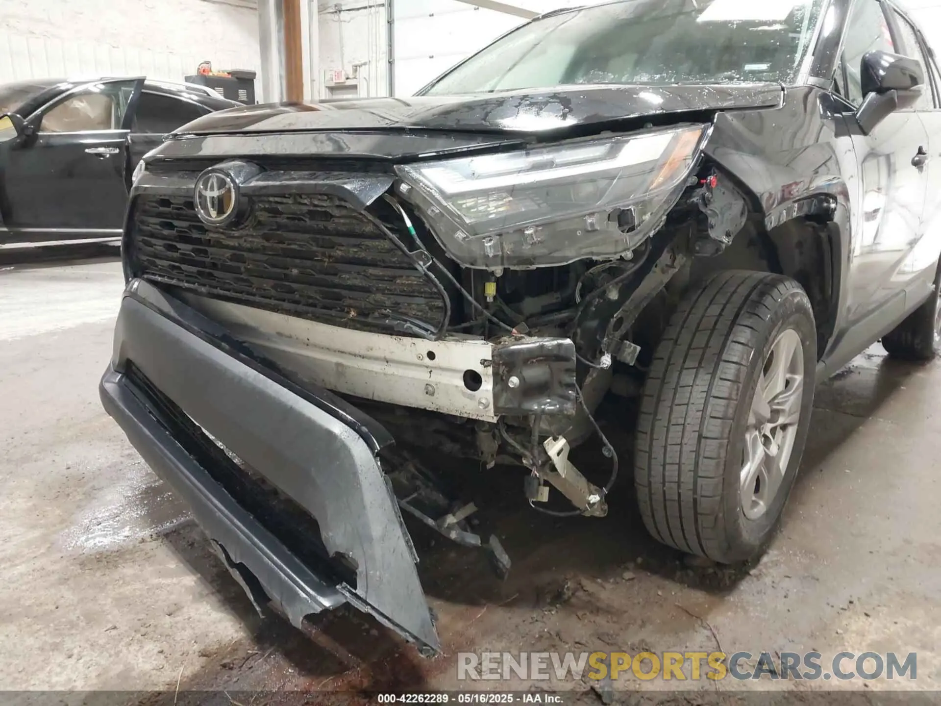 6 Photograph of a damaged car 2T3P1RFV2RW445206 TOYOTA RAV4 2024