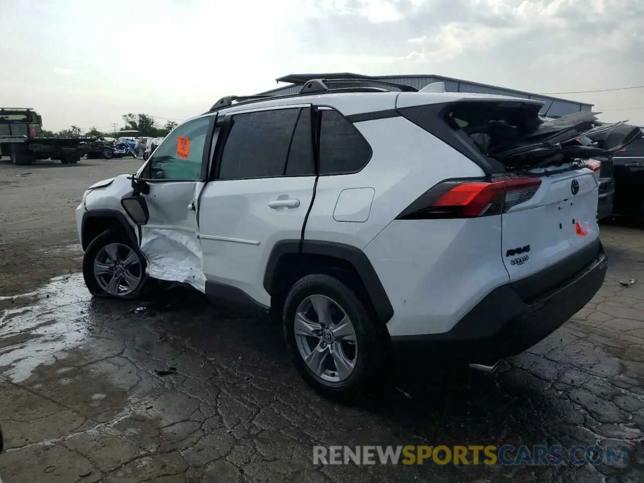 2 Photograph of a damaged car 2T3P1RFV3RC459780 TOYOTA RAV4 2024