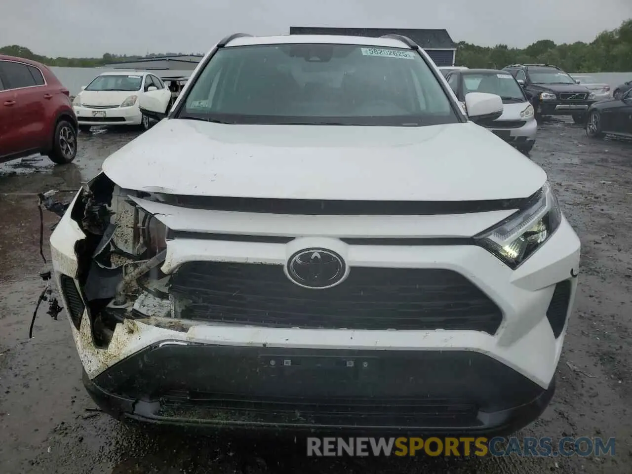 5 Photograph of a damaged car 2T3P1RFV3RC465806 TOYOTA RAV4 2024