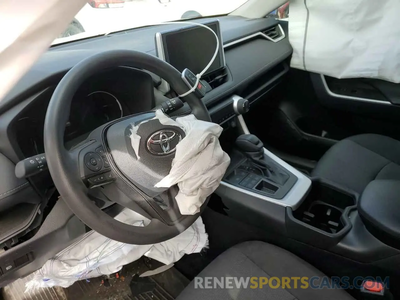 7 Photograph of a damaged car 2T3P1RFV3RC472576 TOYOTA RAV4 2024