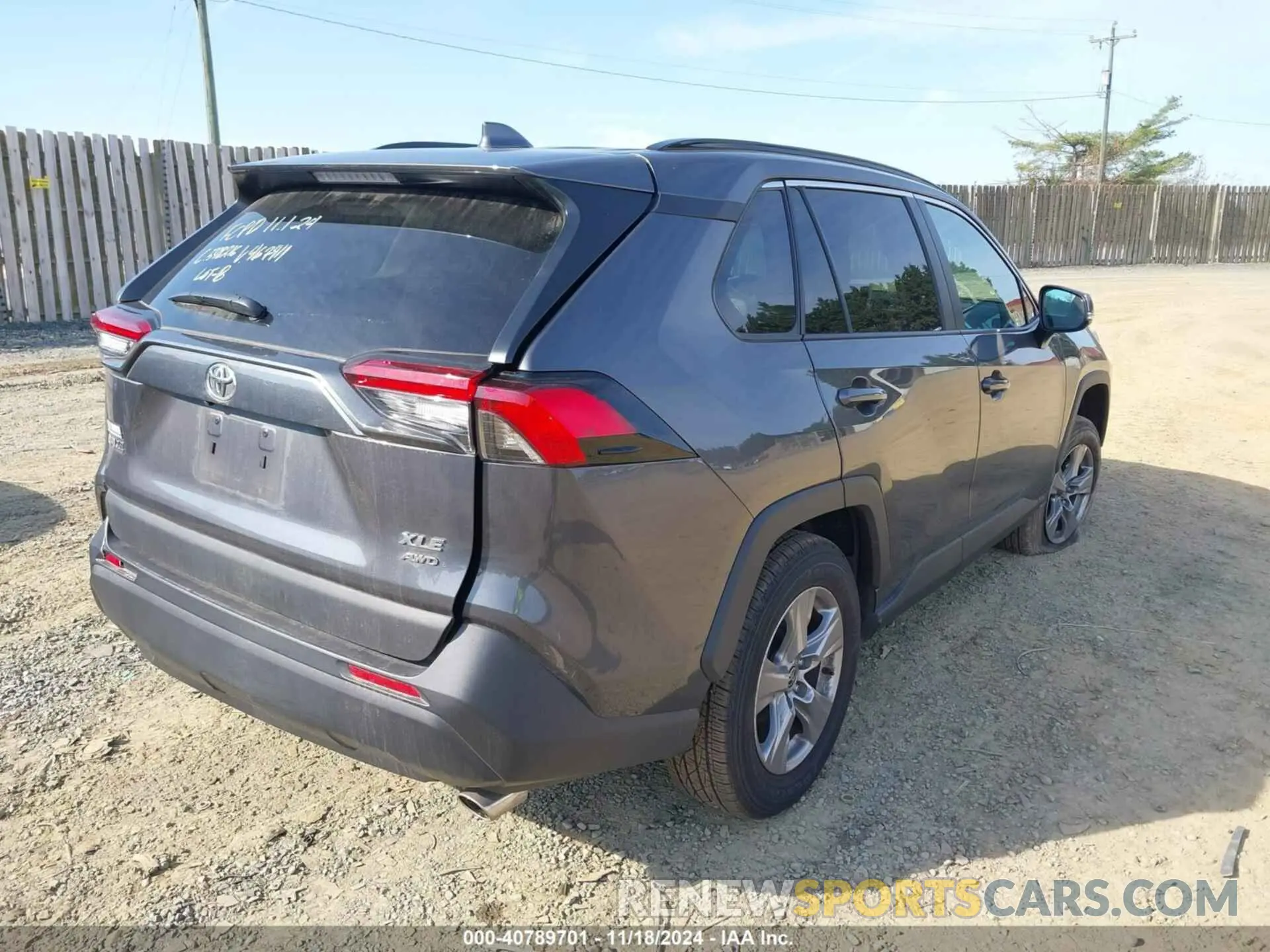 4 Photograph of a damaged car 2T3P1RFV3RW467411 TOYOTA RAV4 2024