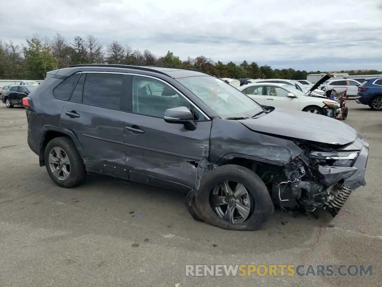 4 Photograph of a damaged car 2T3P1RFV4RC408885 TOYOTA RAV4 2024
