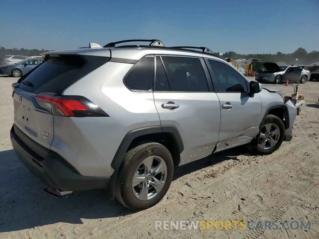 3 Photograph of a damaged car 2T3P1RFV4RC426920 TOYOTA RAV4 2024