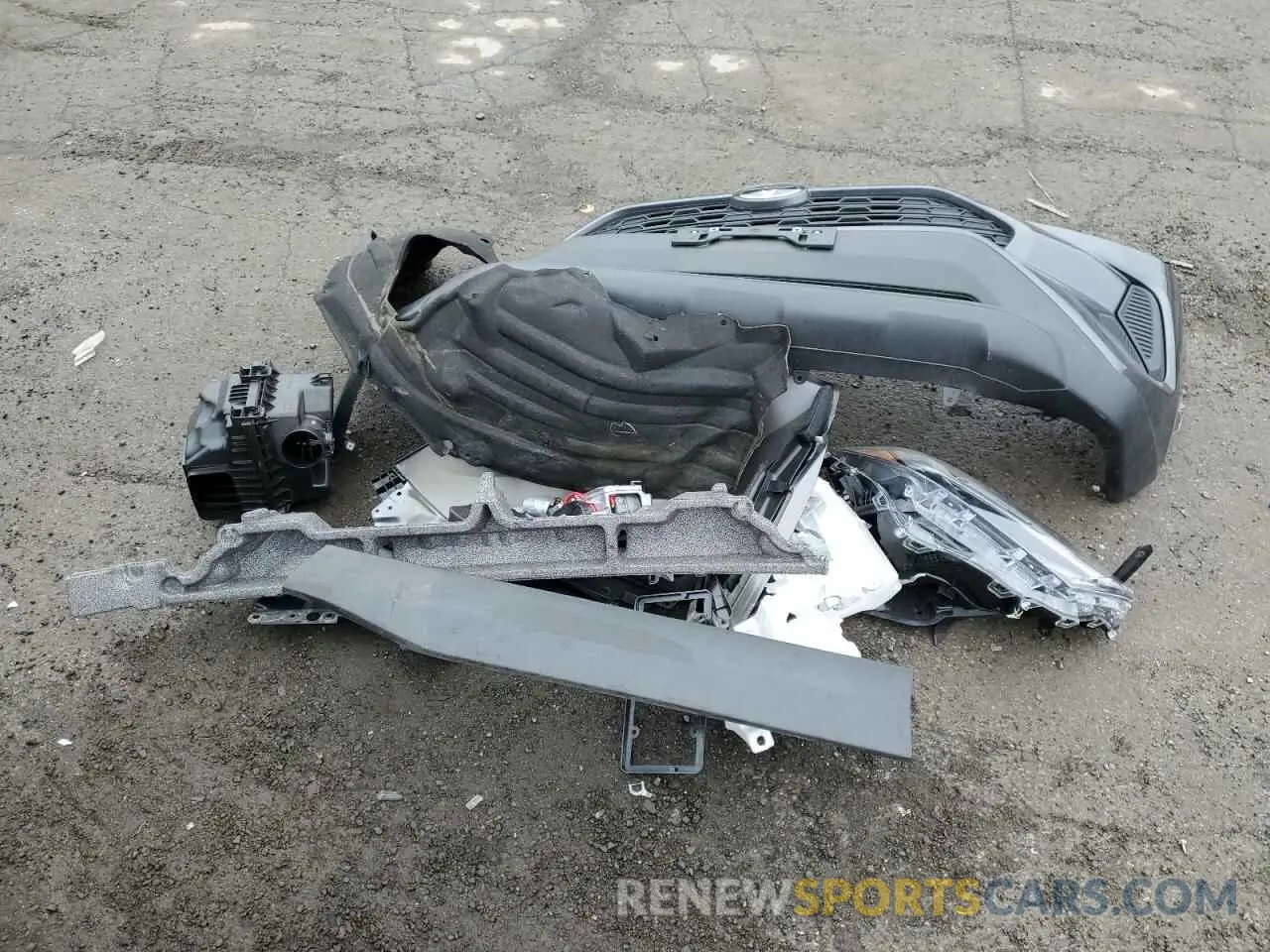 13 Photograph of a damaged car 2T3P1RFV4RC469850 TOYOTA RAV4 2024
