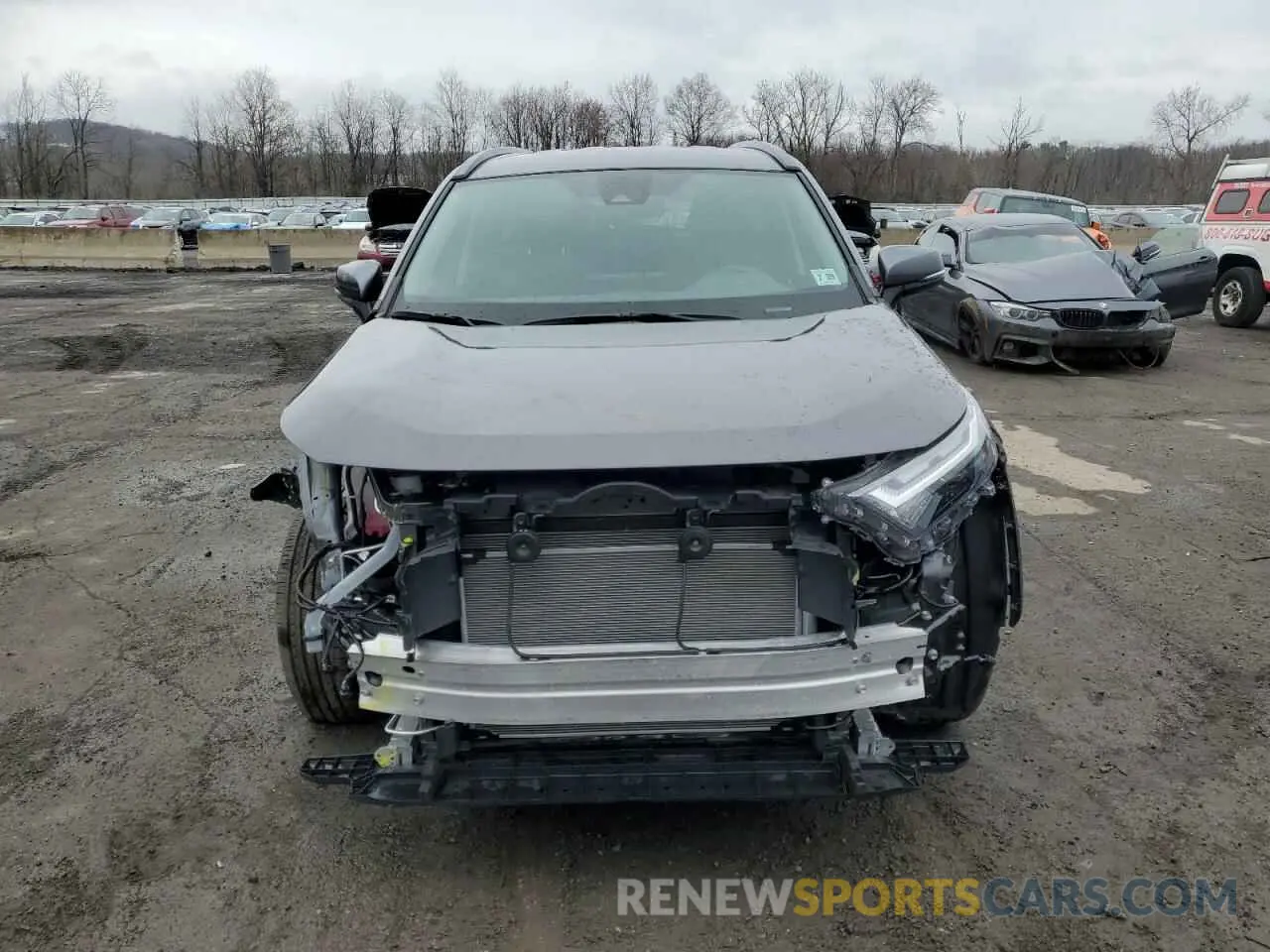 5 Photograph of a damaged car 2T3P1RFV4RC469850 TOYOTA RAV4 2024