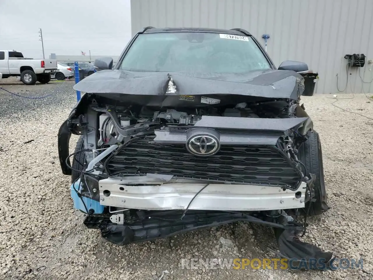 5 Photograph of a damaged car 2T3P1RFV4RW436796 TOYOTA RAV4 2024