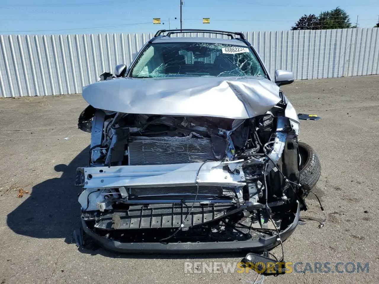 5 Photograph of a damaged car 2T3P1RFV5RC402951 TOYOTA RAV4 2024