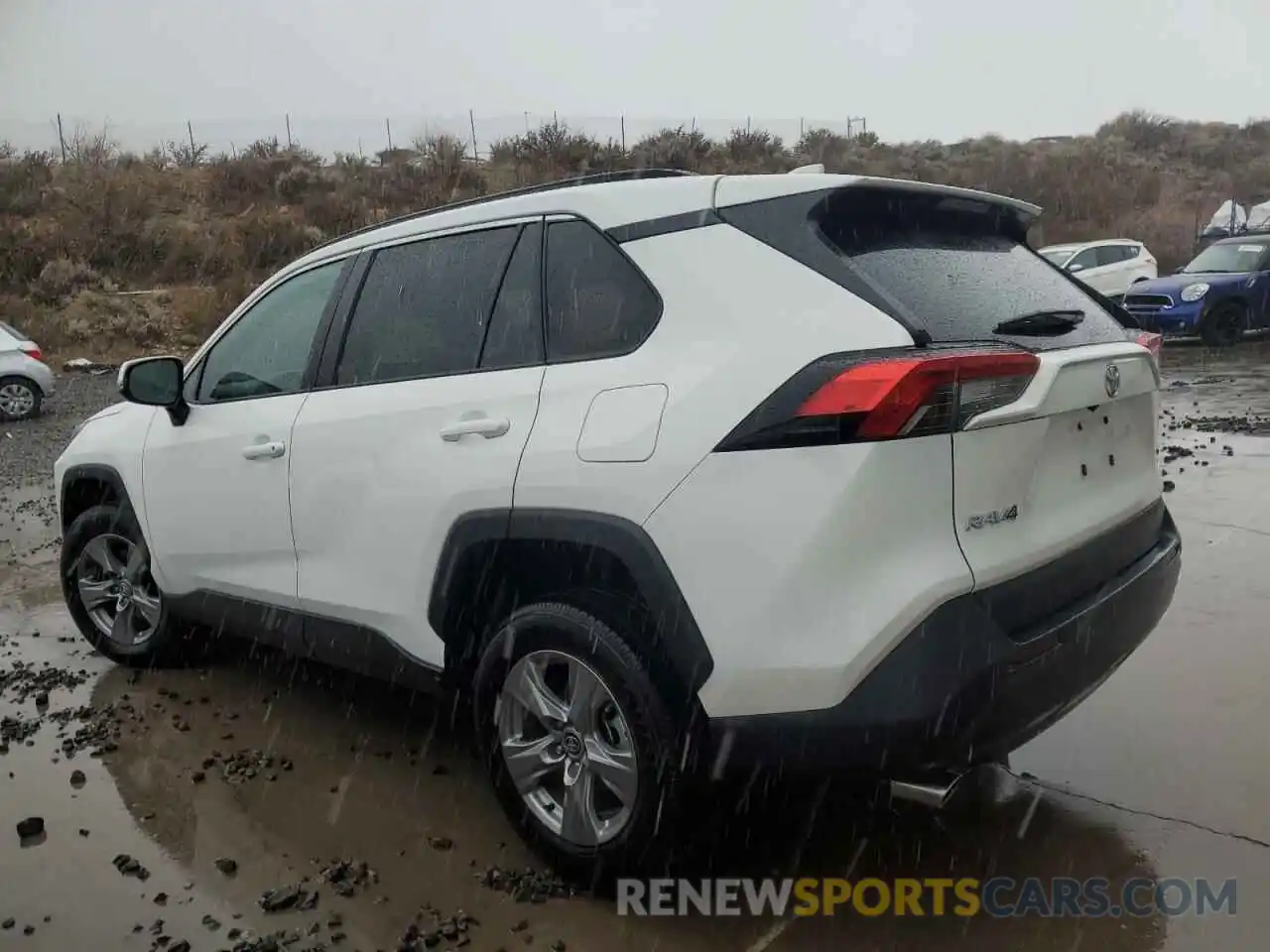 2 Photograph of a damaged car 2T3P1RFV5RC461725 TOYOTA RAV4 2024