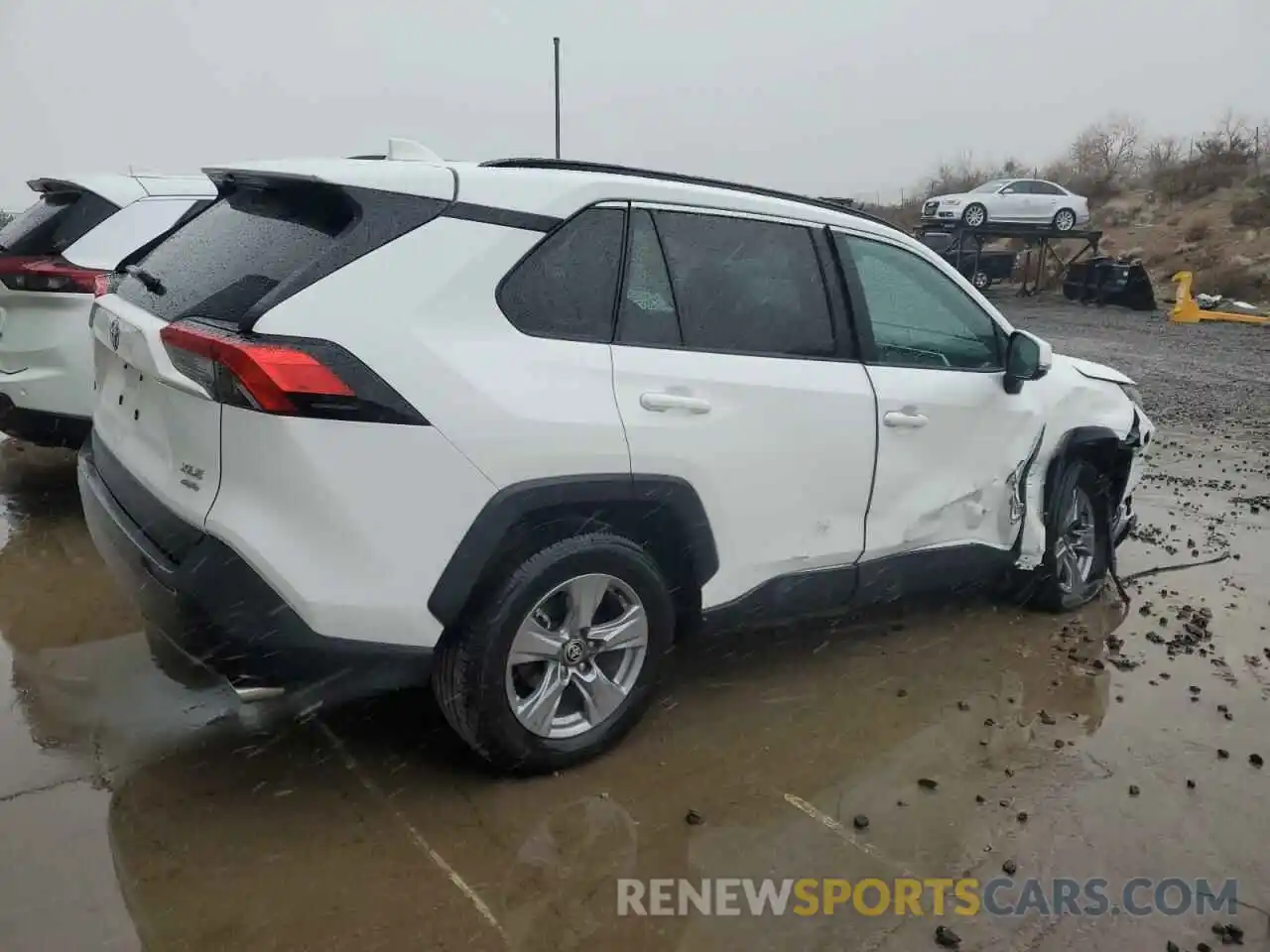 3 Photograph of a damaged car 2T3P1RFV5RC461725 TOYOTA RAV4 2024