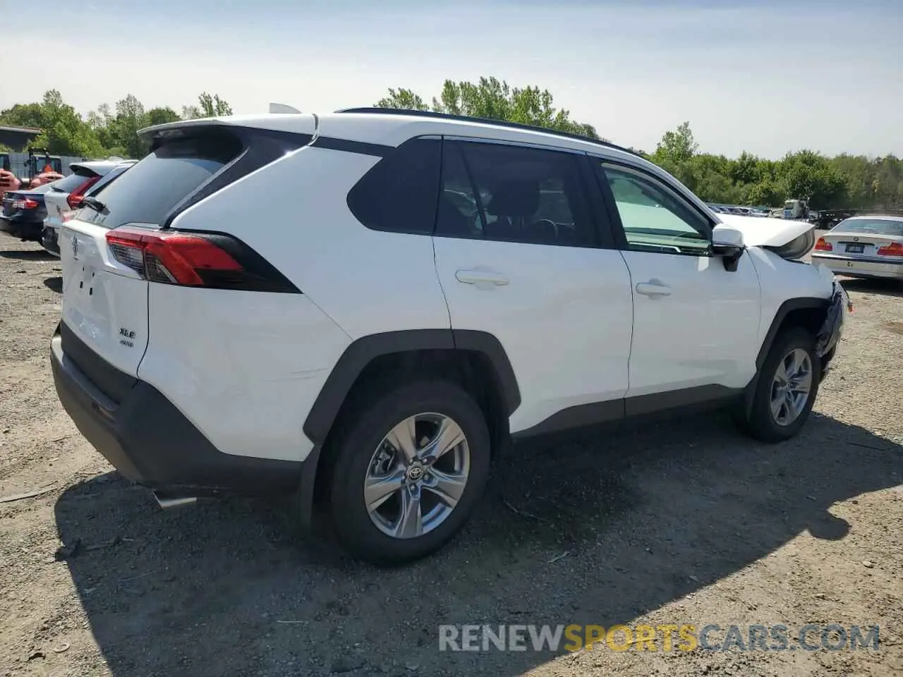 3 Photograph of a damaged car 2T3P1RFV5RW490480 TOYOTA RAV4 2024