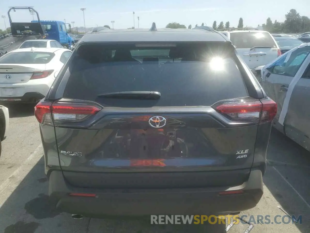 6 Photograph of a damaged car 2T3P1RFV6RC410329 TOYOTA RAV4 2024