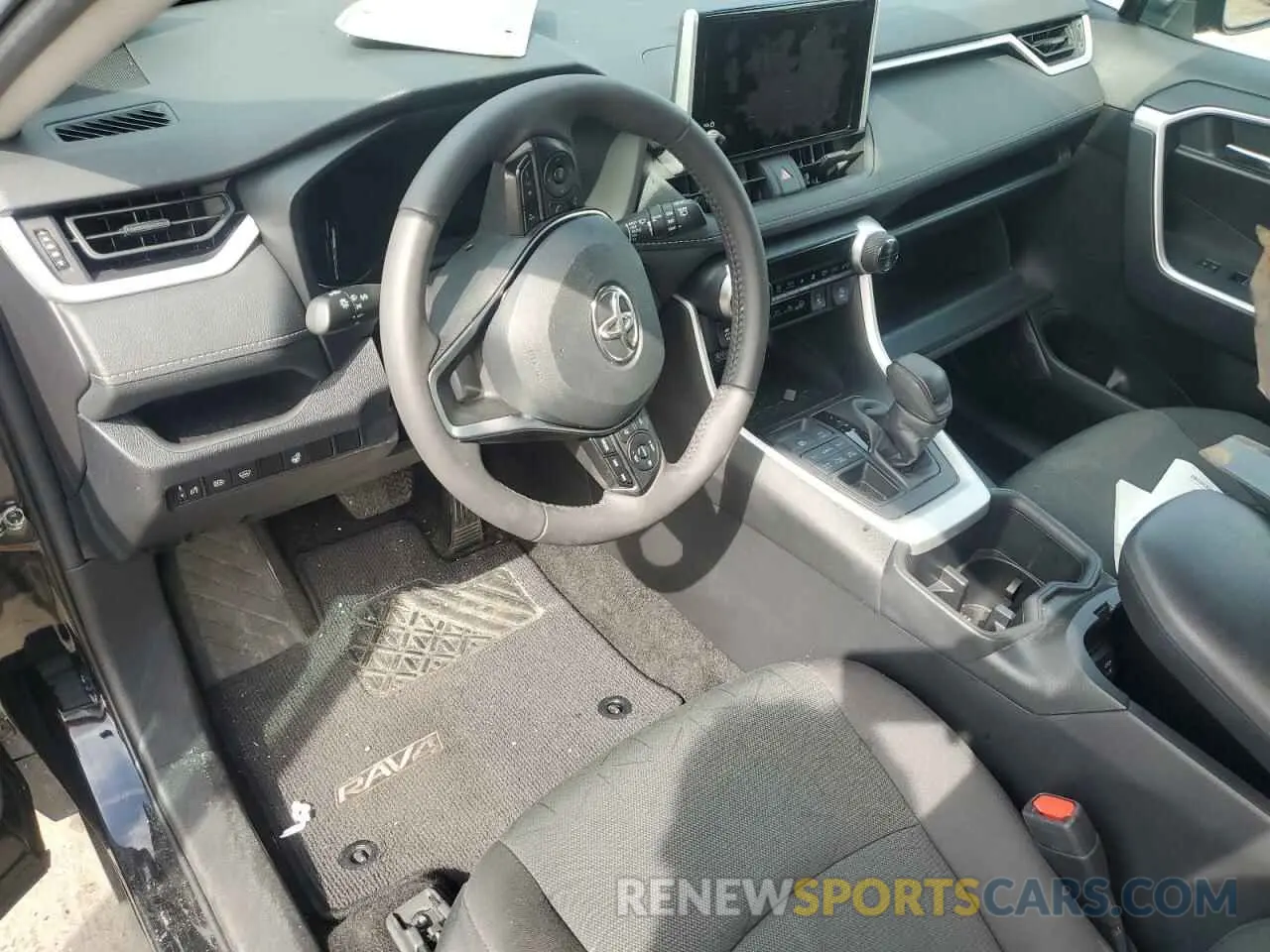 8 Photograph of a damaged car 2T3P1RFV6RC445405 TOYOTA RAV4 2024