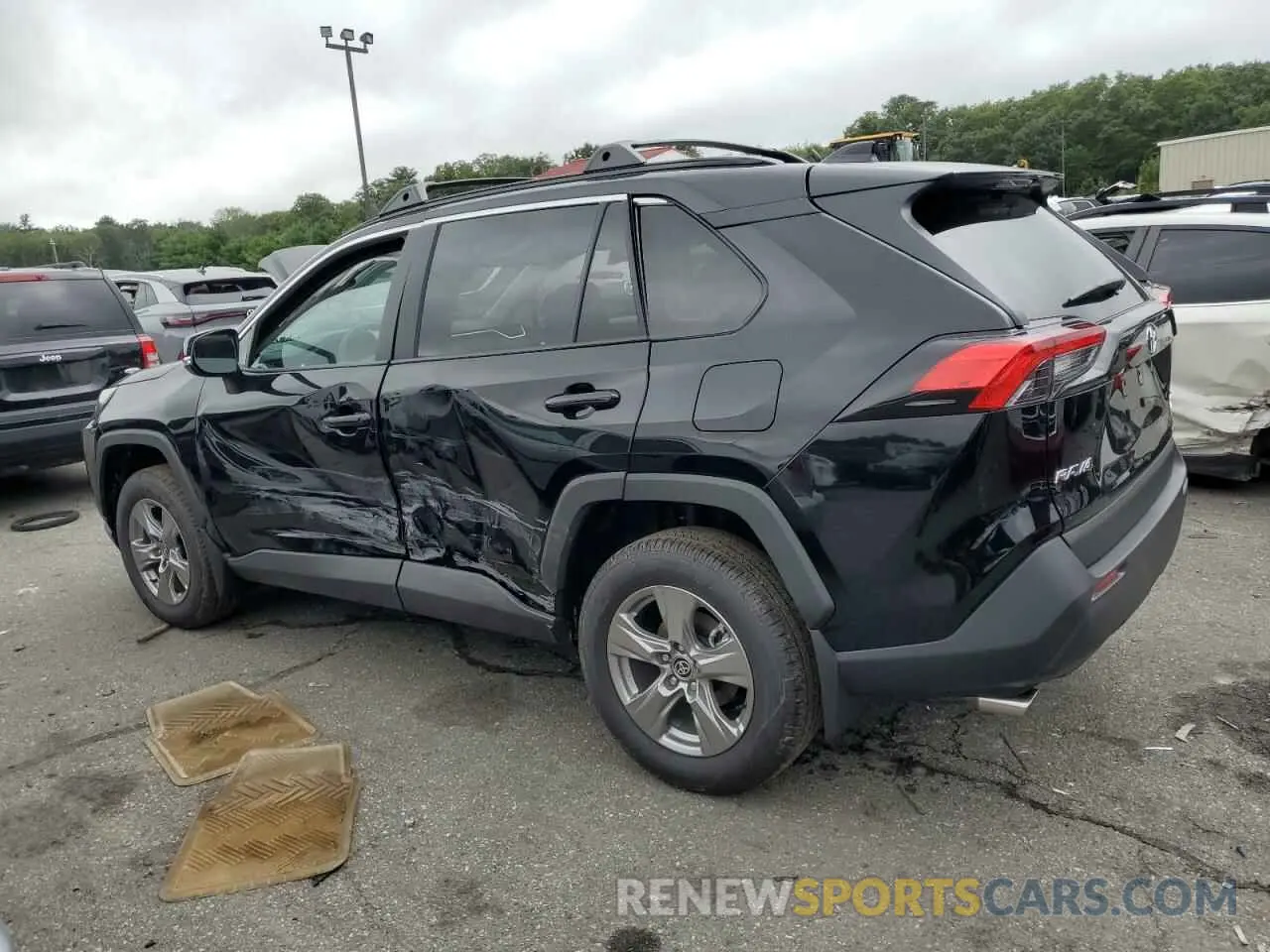 2 Photograph of a damaged car 2T3P1RFV6RC454475 TOYOTA RAV4 2024