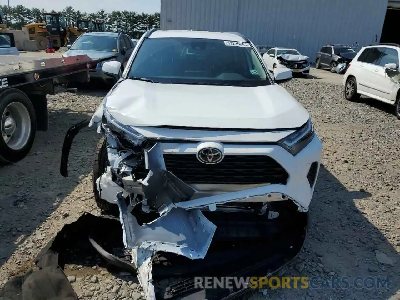 5 Photograph of a damaged car 2T3P1RFV8RC405522 TOYOTA RAV4 2024