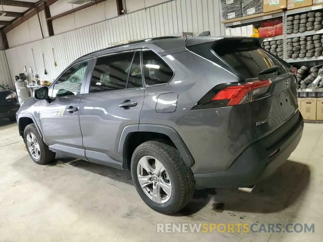 2 Photograph of a damaged car 2T3P1RFV8RC412342 TOYOTA RAV4 2024