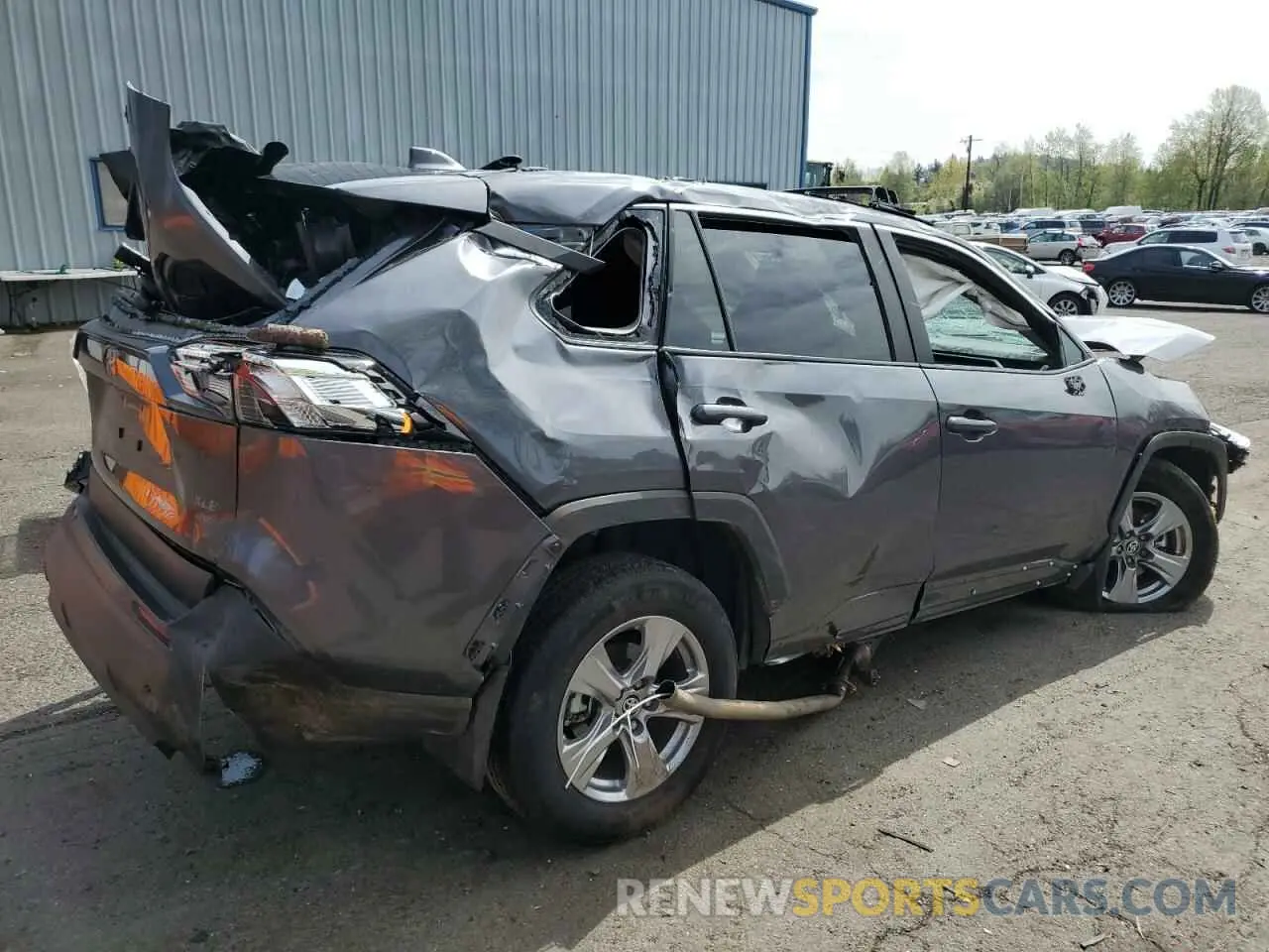 3 Photograph of a damaged car 2T3P1RFV8RC438326 TOYOTA RAV4 2024