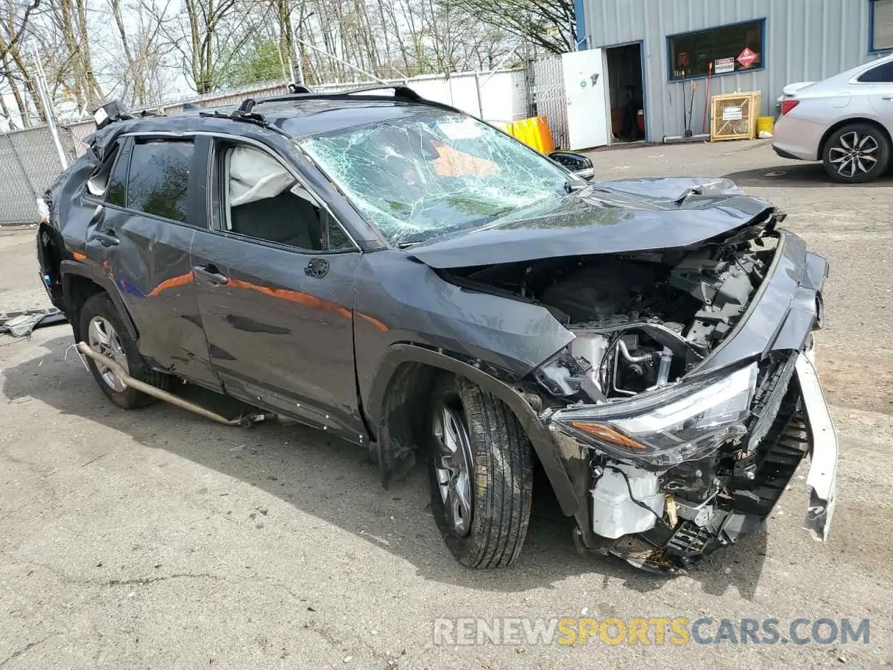 4 Photograph of a damaged car 2T3P1RFV8RC438326 TOYOTA RAV4 2024