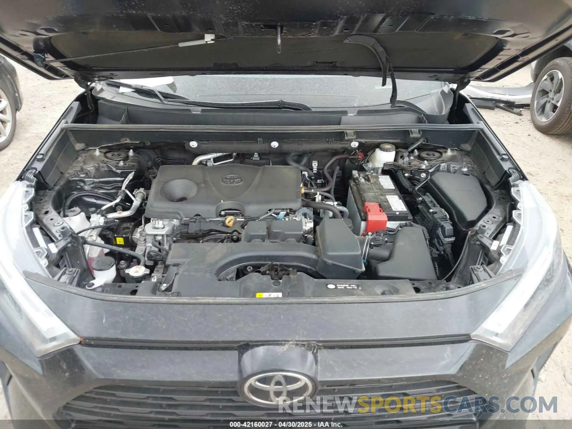 10 Photograph of a damaged car 2T3P1RFV8RC440951 TOYOTA RAV4 2024