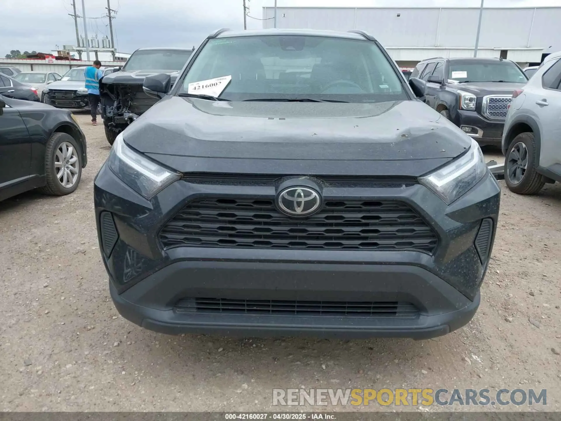 13 Photograph of a damaged car 2T3P1RFV8RC440951 TOYOTA RAV4 2024
