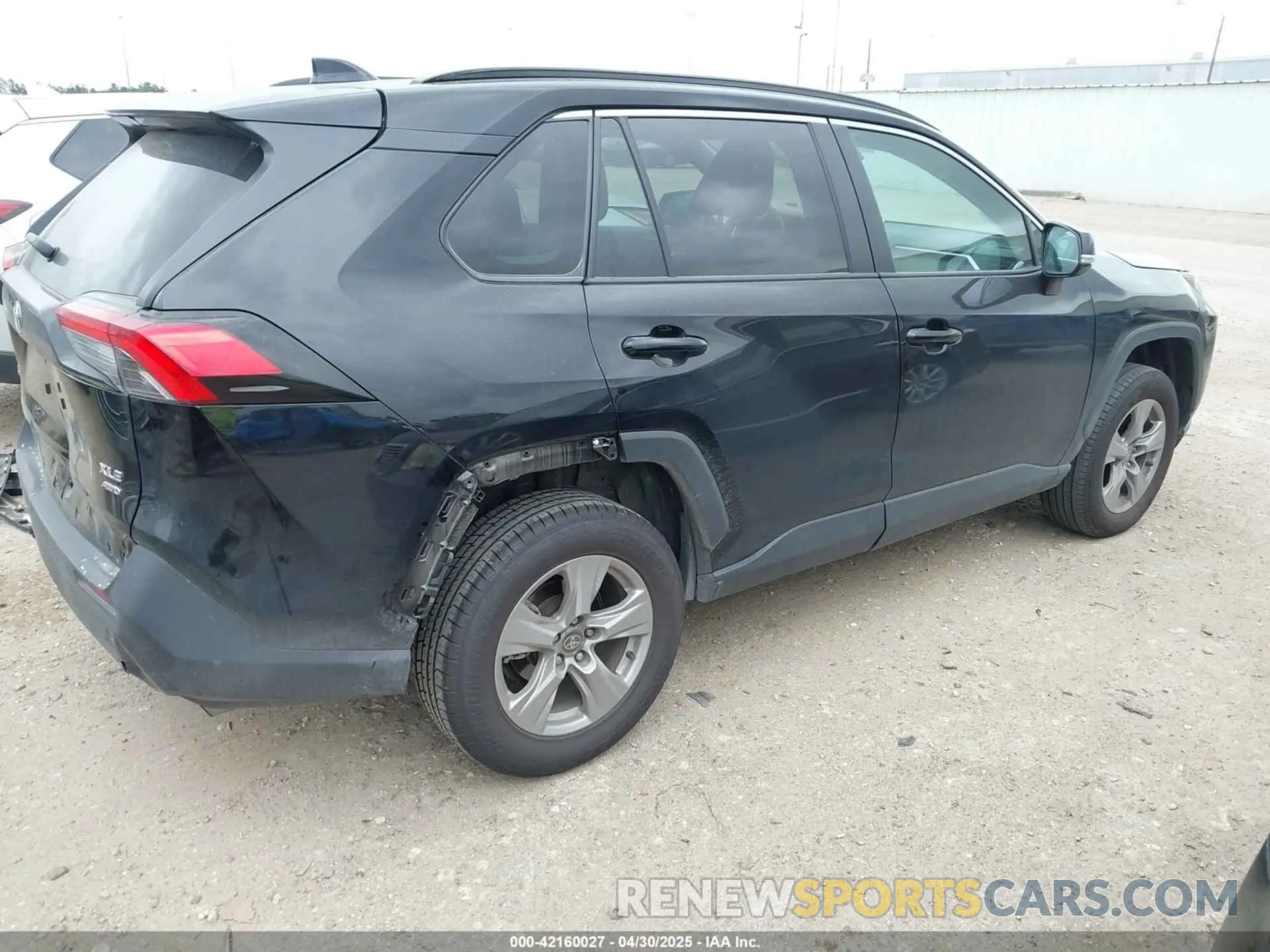4 Photograph of a damaged car 2T3P1RFV8RC440951 TOYOTA RAV4 2024