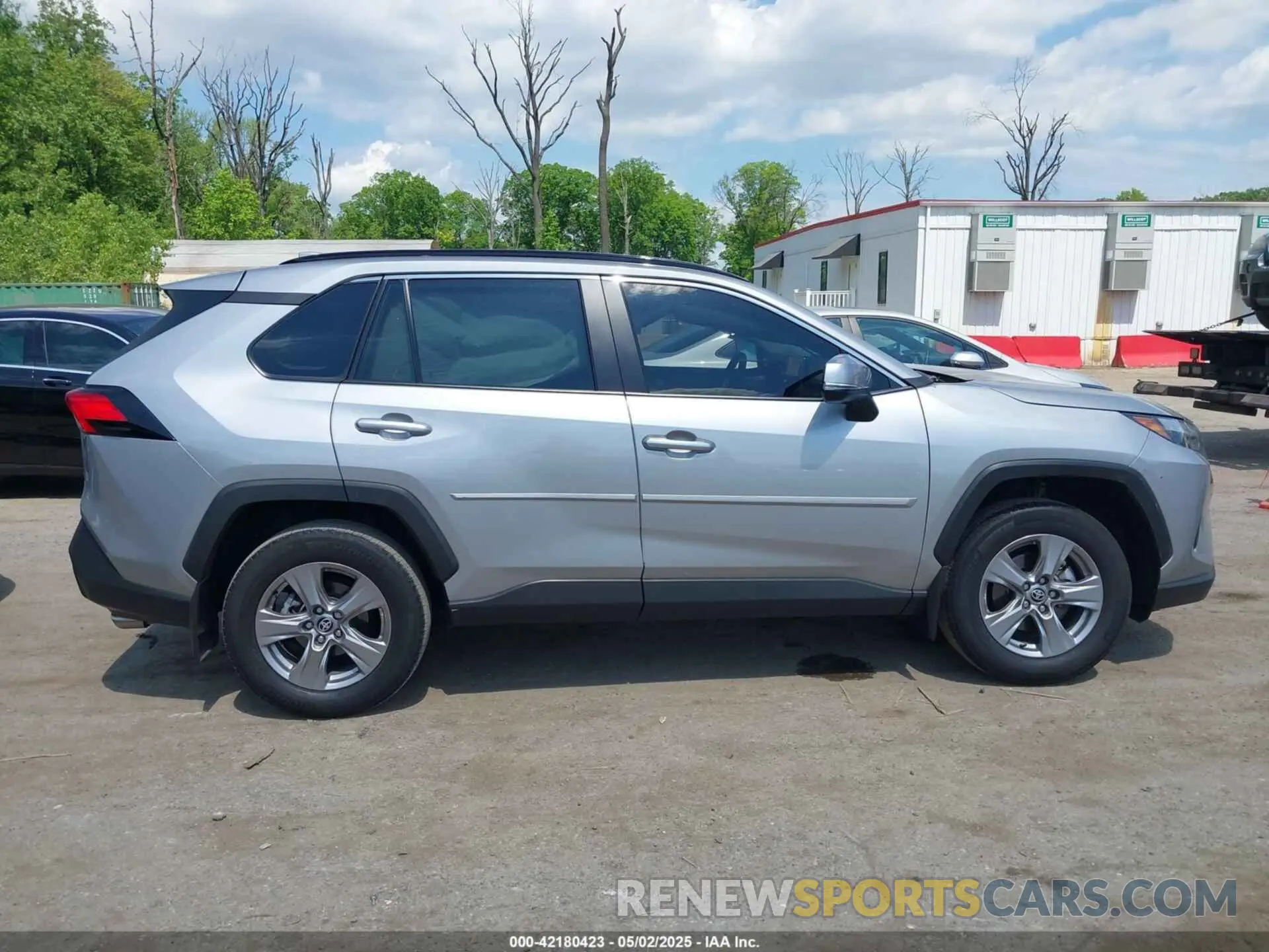 13 Photograph of a damaged car 2T3P1RFV8RW409228 TOYOTA RAV4 2024
