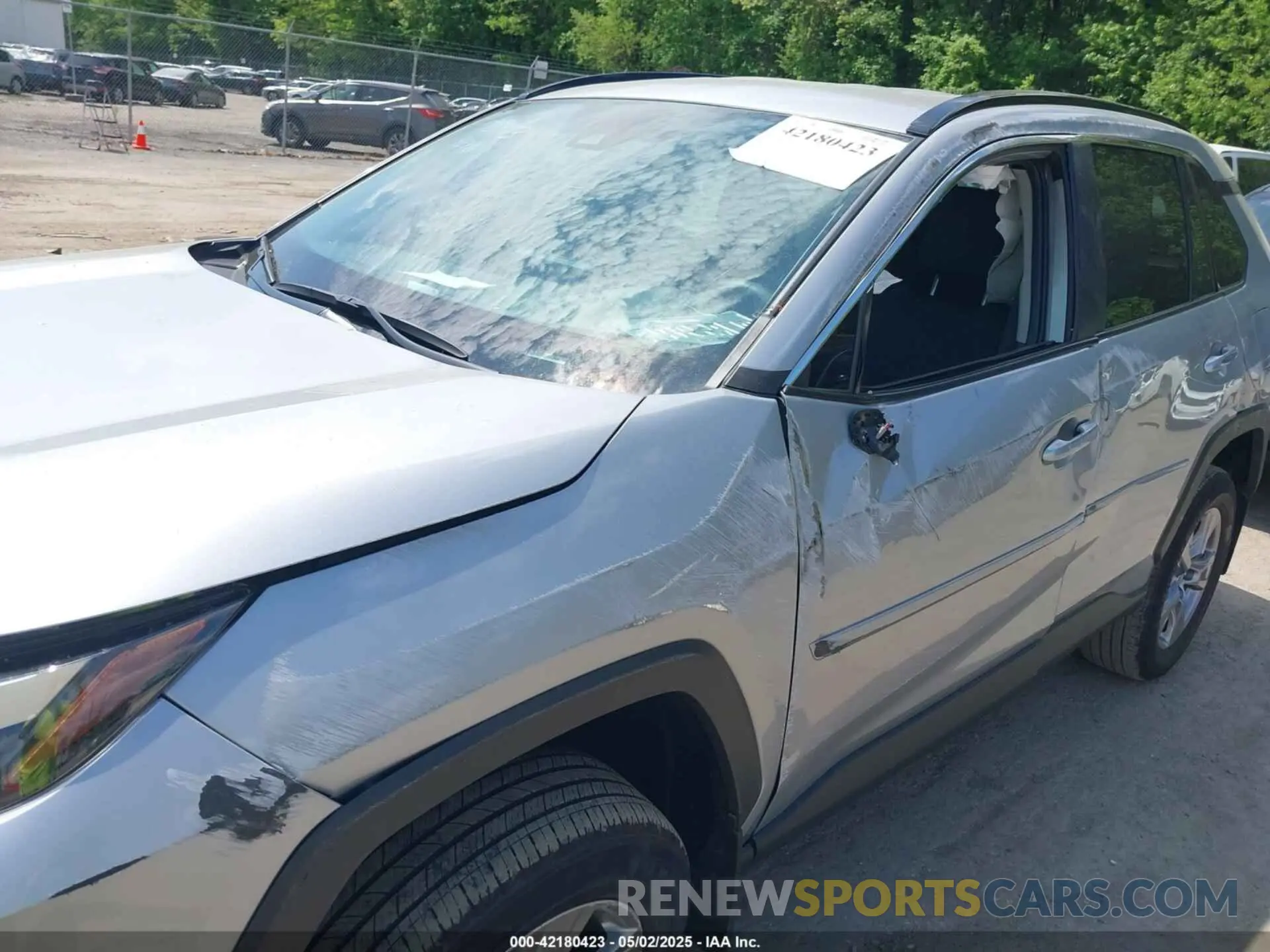 6 Photograph of a damaged car 2T3P1RFV8RW409228 TOYOTA RAV4 2024
