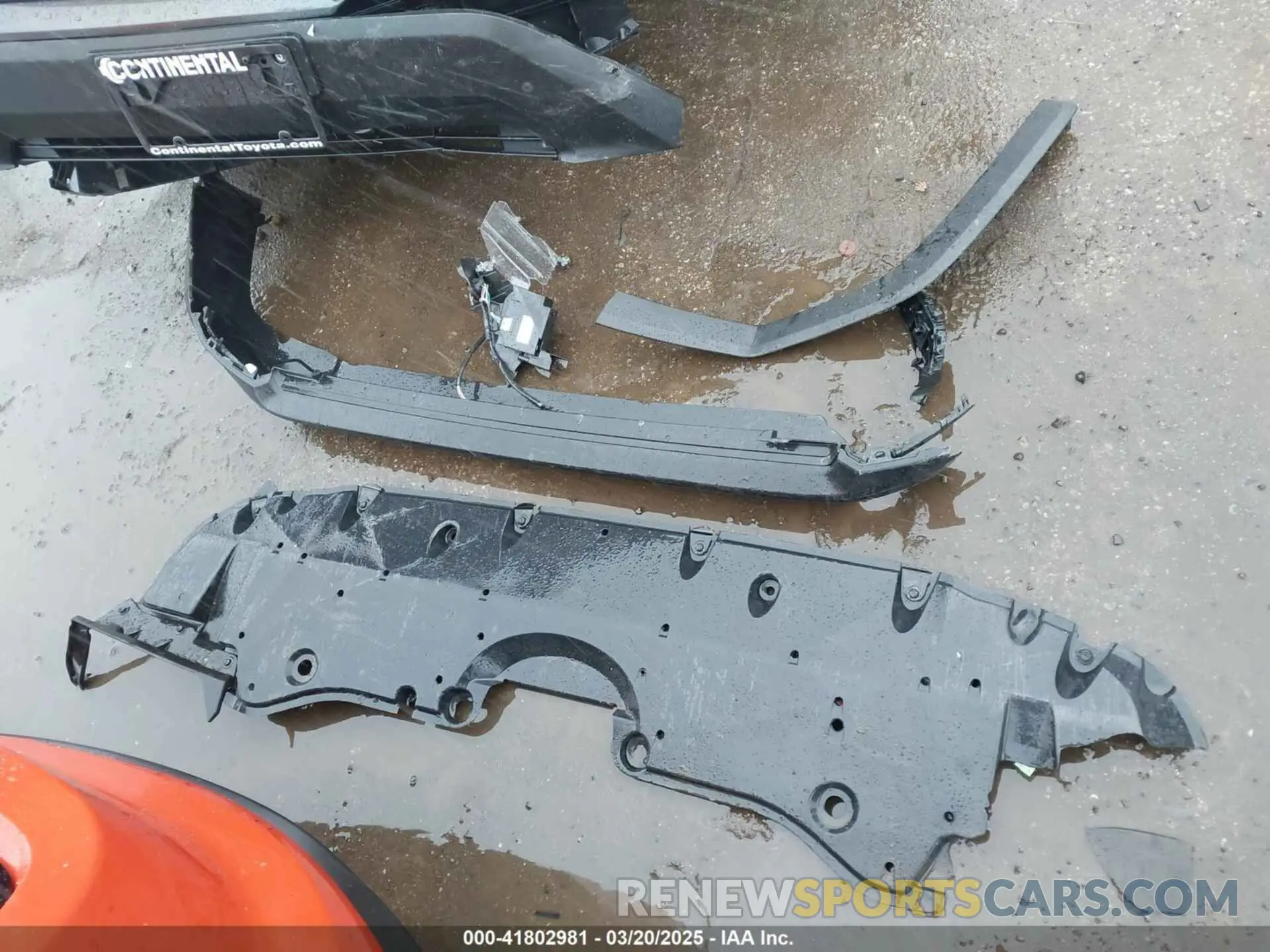 12 Photograph of a damaged car 2T3P1RFV9RC395017 TOYOTA RAV4 2024