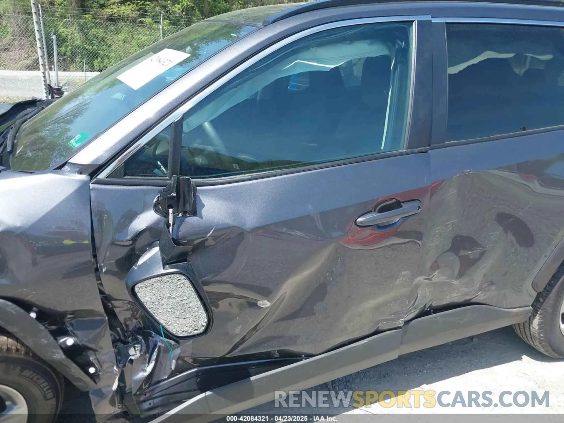 18 Photograph of a damaged car 2T3P1RFV9RC434981 TOYOTA RAV4 2024