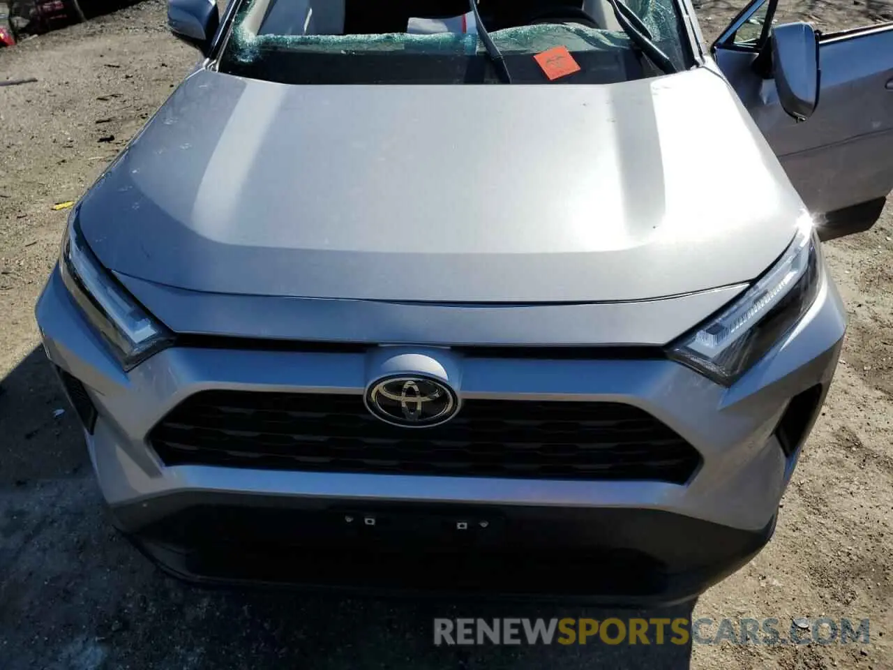13 Photograph of a damaged car 2T3P1RFV9RC473070 TOYOTA RAV4 2024