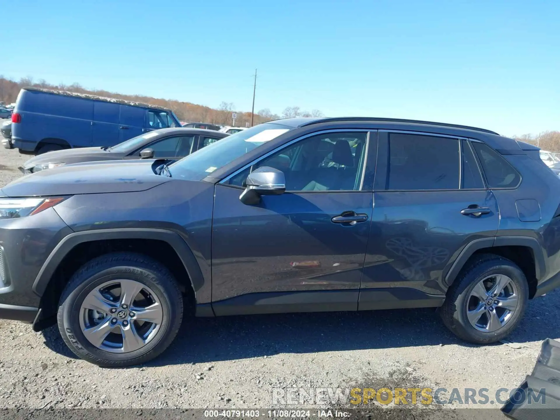 14 Photograph of a damaged car 2T3P1RFV9RC483923 TOYOTA RAV4 2024