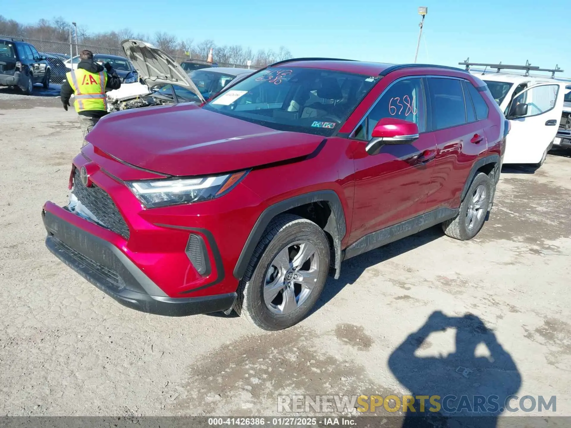 2 Photograph of a damaged car 2T3P1RFV9RW446367 TOYOTA RAV4 2024