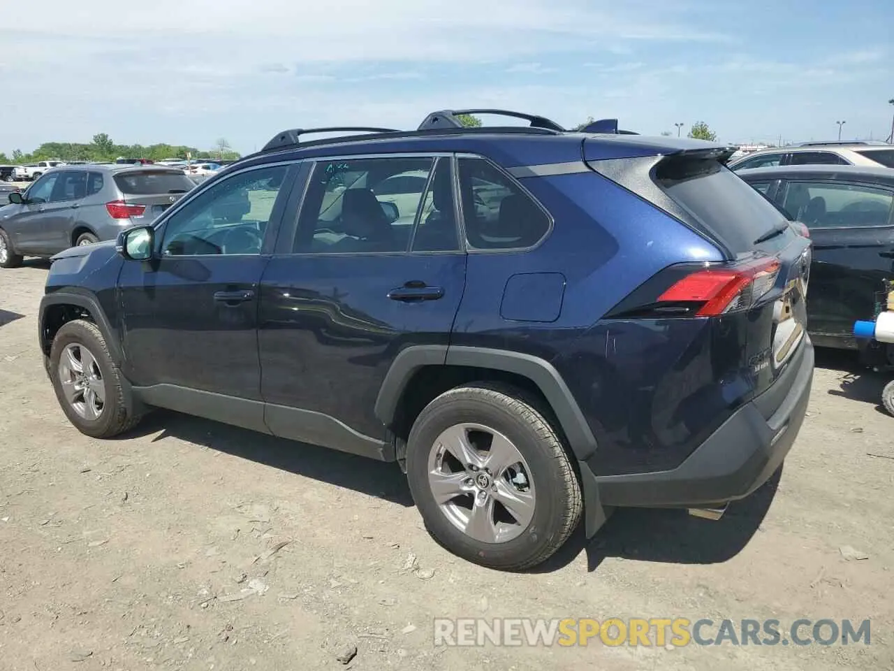 2 Photograph of a damaged car 2T3P1RFV9RW476193 TOYOTA RAV4 2024