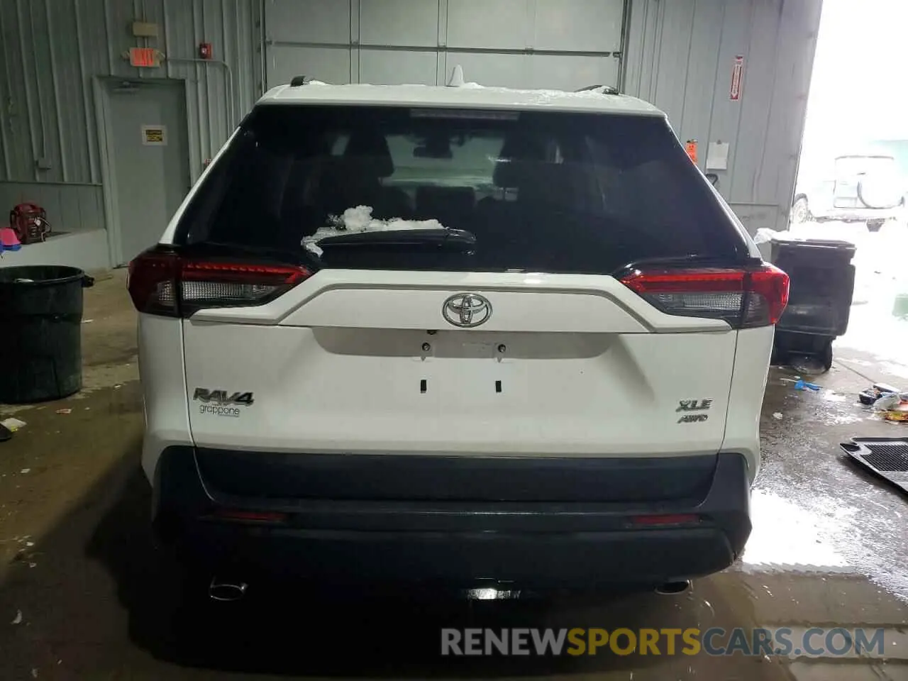 6 Photograph of a damaged car 2T3P1RFVXRC459730 TOYOTA RAV4 2024
