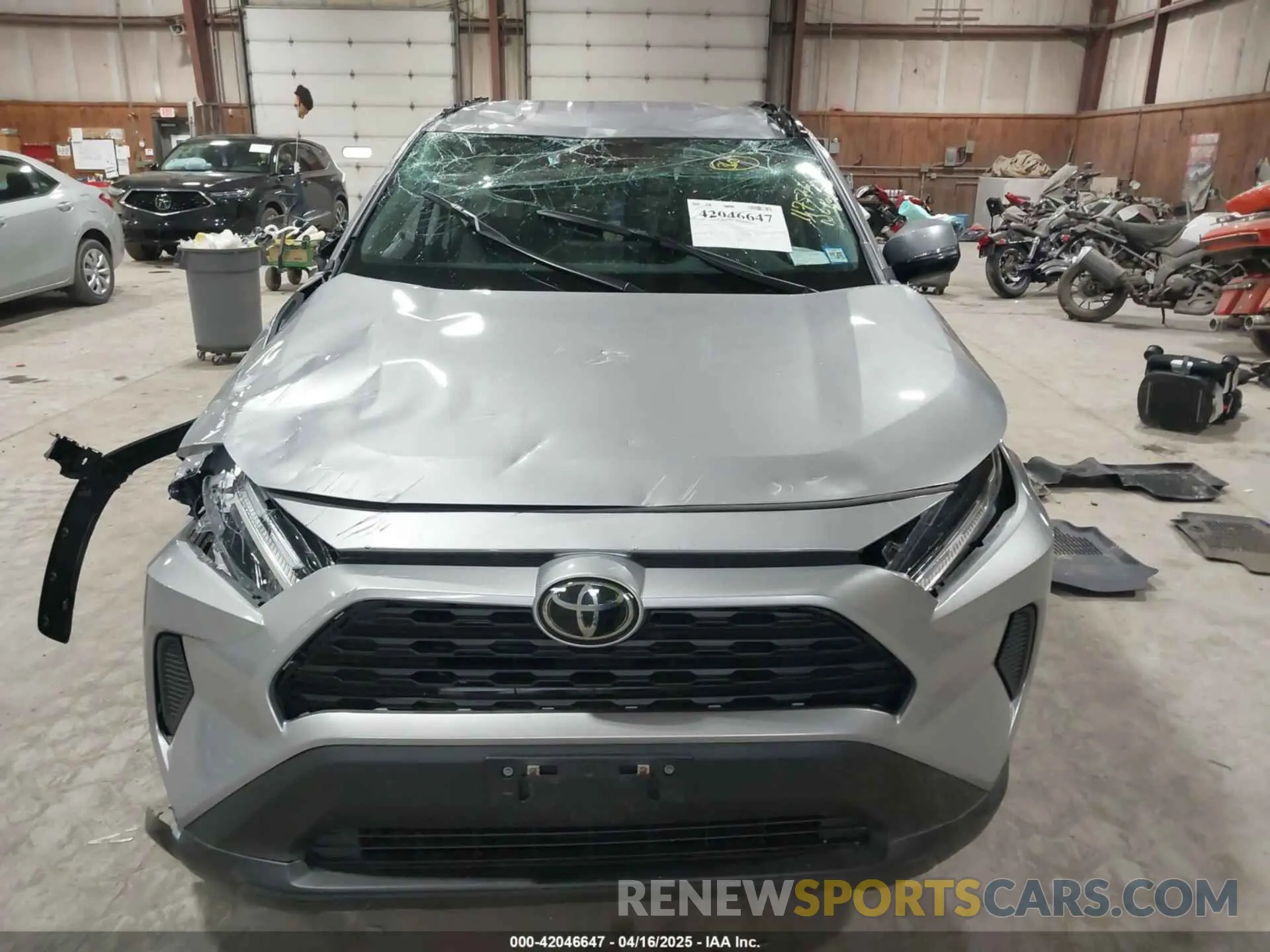 11 Photograph of a damaged car 2T3P1RFVXRC481050 TOYOTA RAV4 2024